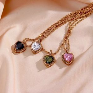 Crystal heart necklace-18k gold plated